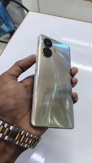 Realme 10 Pro+ 128 GB Silver