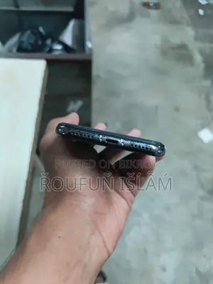 Apple iPhone X 64 GB Black