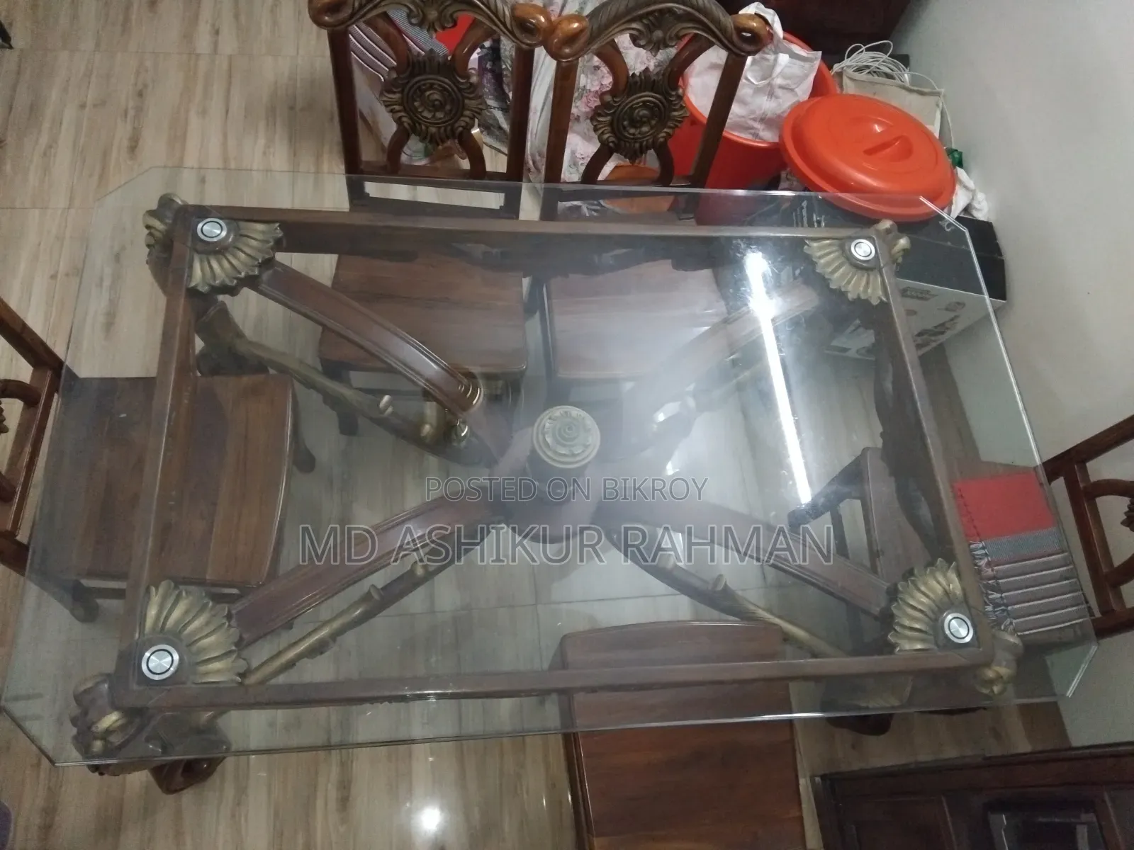 Segun Kather Dining Table