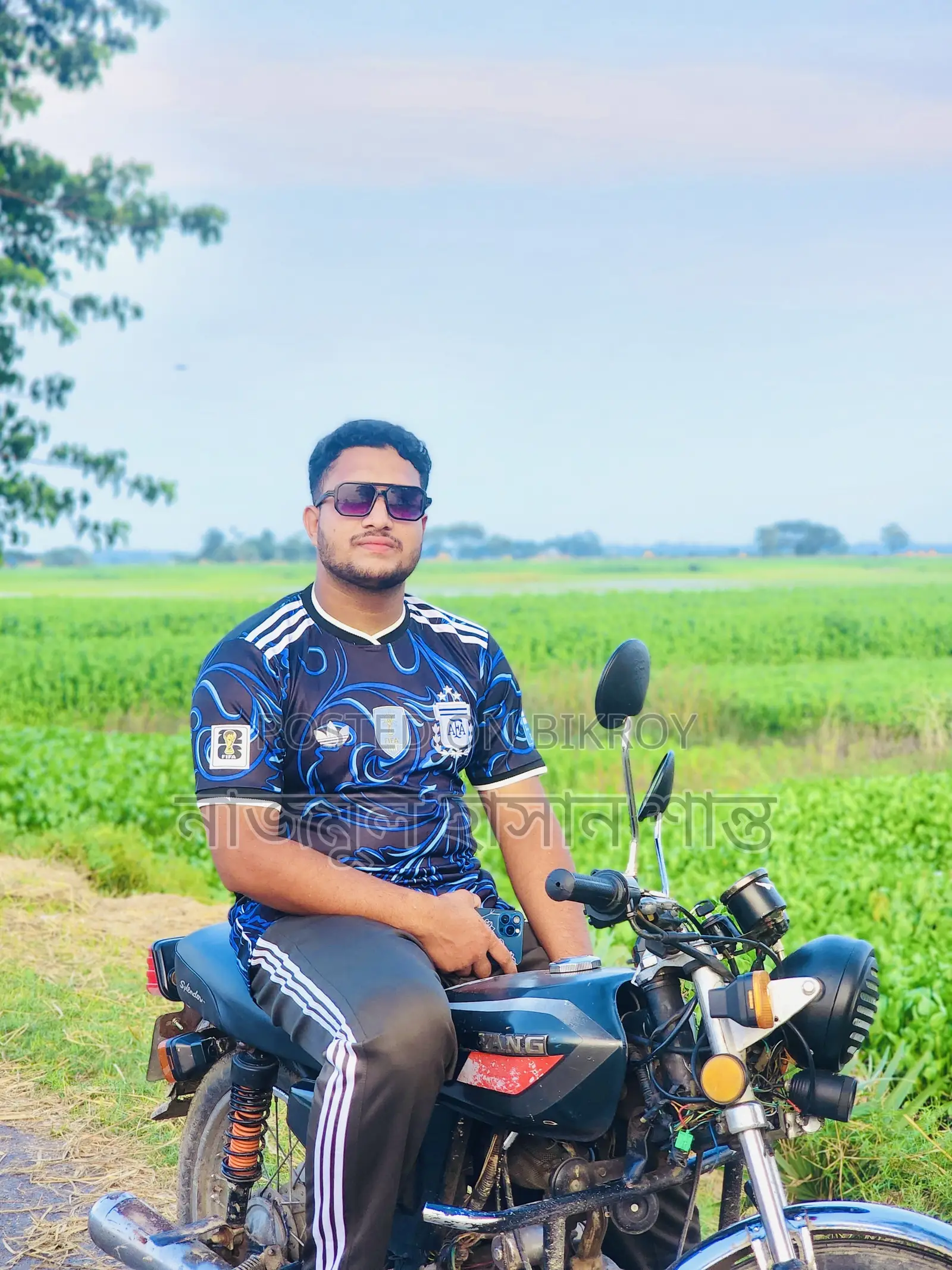Dayang DY100T-8M 2010 Black