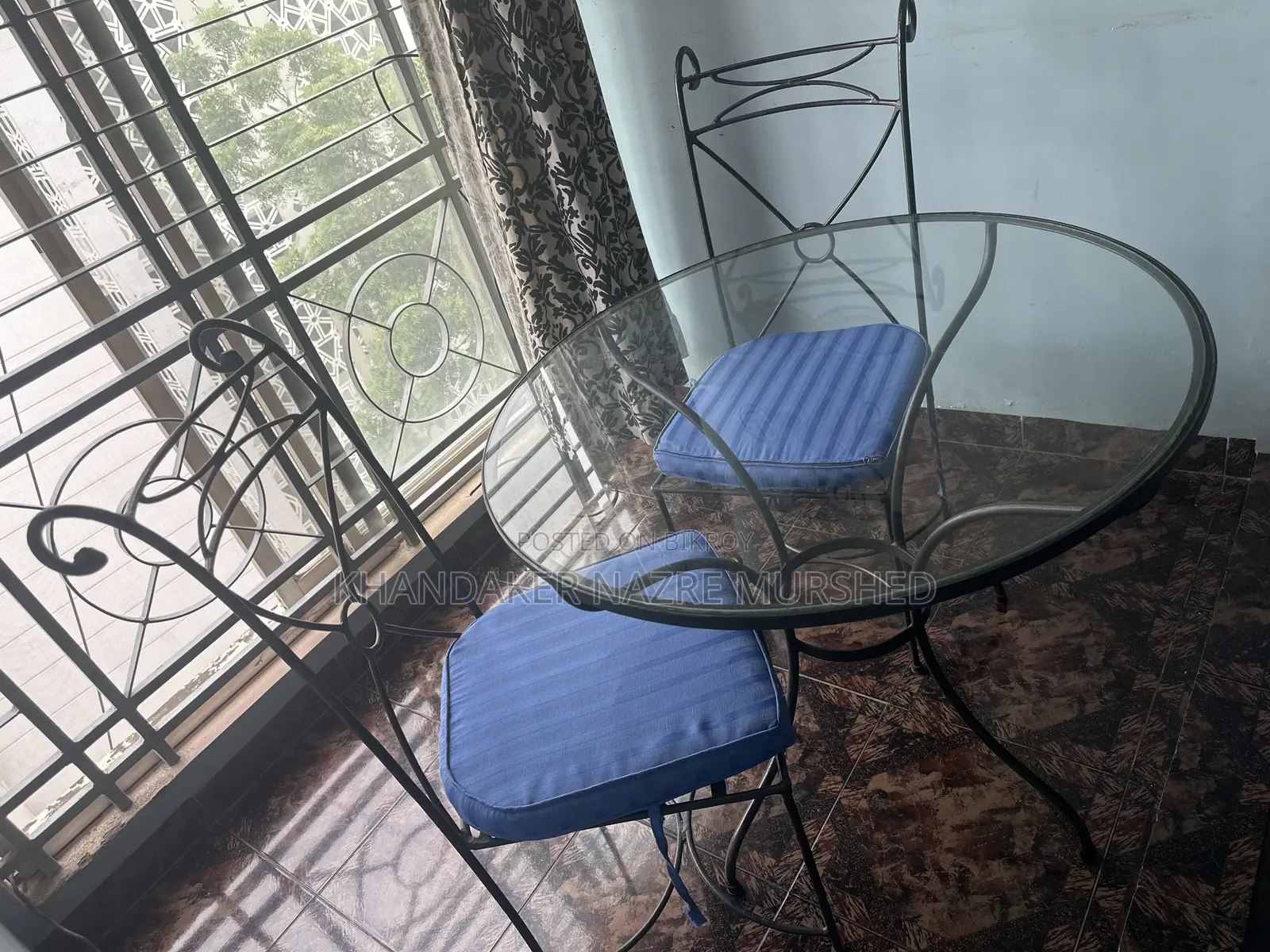 Wrought Iron Table With 4 Chairs