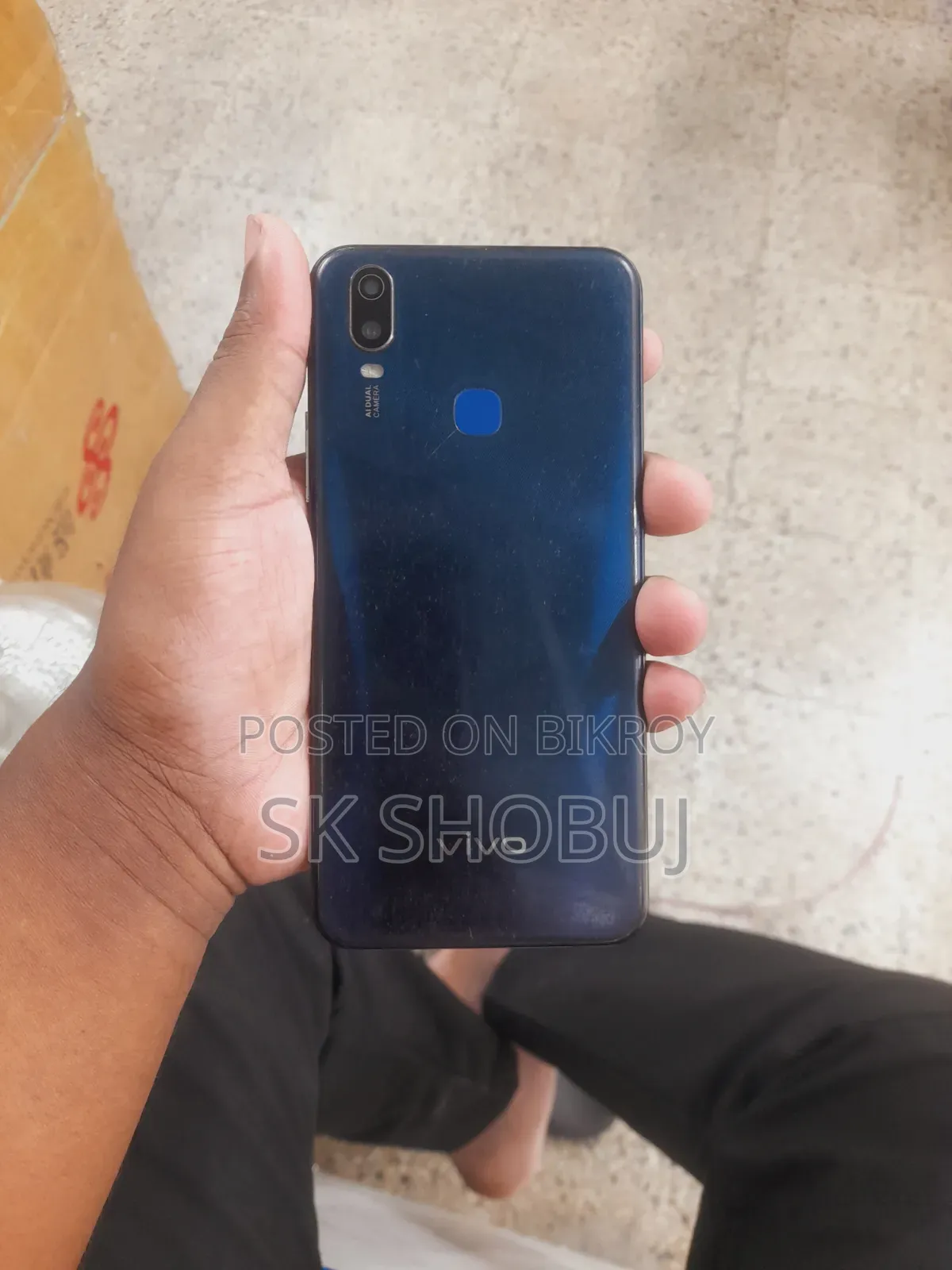 Vivo Y11 32 GB Blue