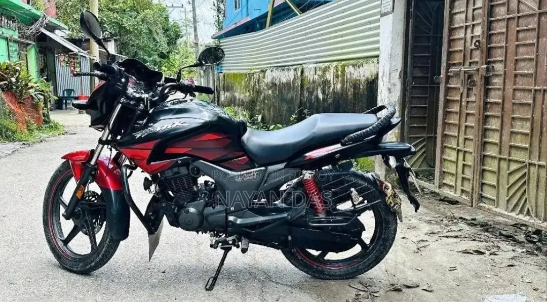 New Hero Hunk 2022 Black