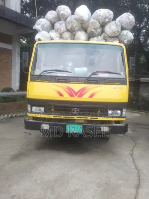 আসসালামু আলাইকুম যারা নিজে গাড়ি কিনবেন তারাই লোক দিবেন মিডিয়া না
