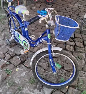 মেয়ে বাচ্চাদের সাইকেল