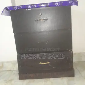 Mini Wardrobe