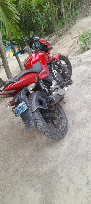 Bajaj Pulsar 150 2019 Red