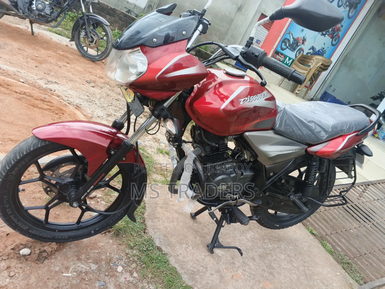 Bajaj Discover 125 2020 Red