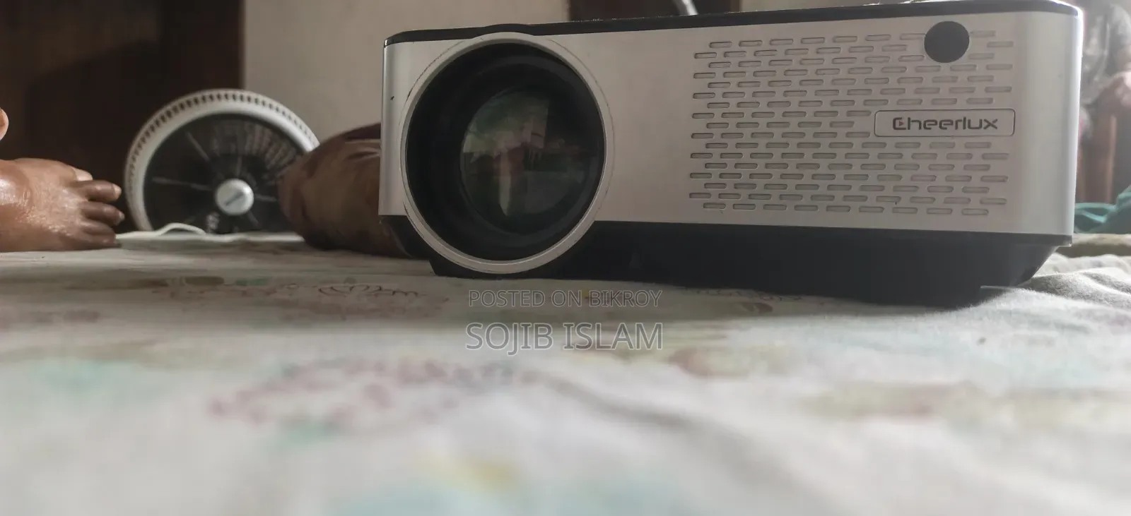 Cheerlux C9 Full Android Projector