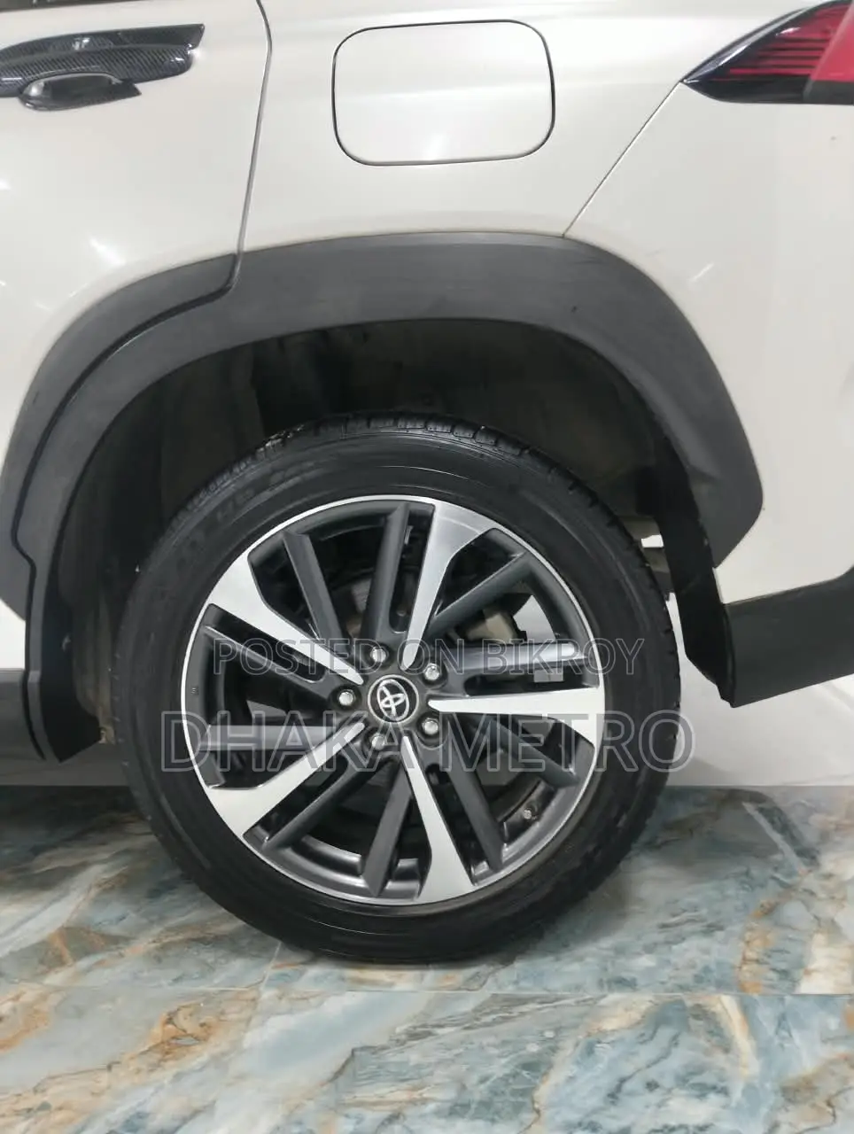 Toyota Corolla Cross 2023 Pearl