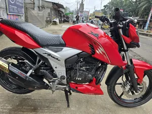TVS Apache RTR 160 4V 2020 Red