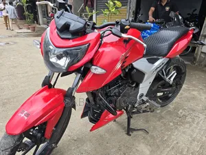 TVS Apache RTR 160 4V 2020 Red
