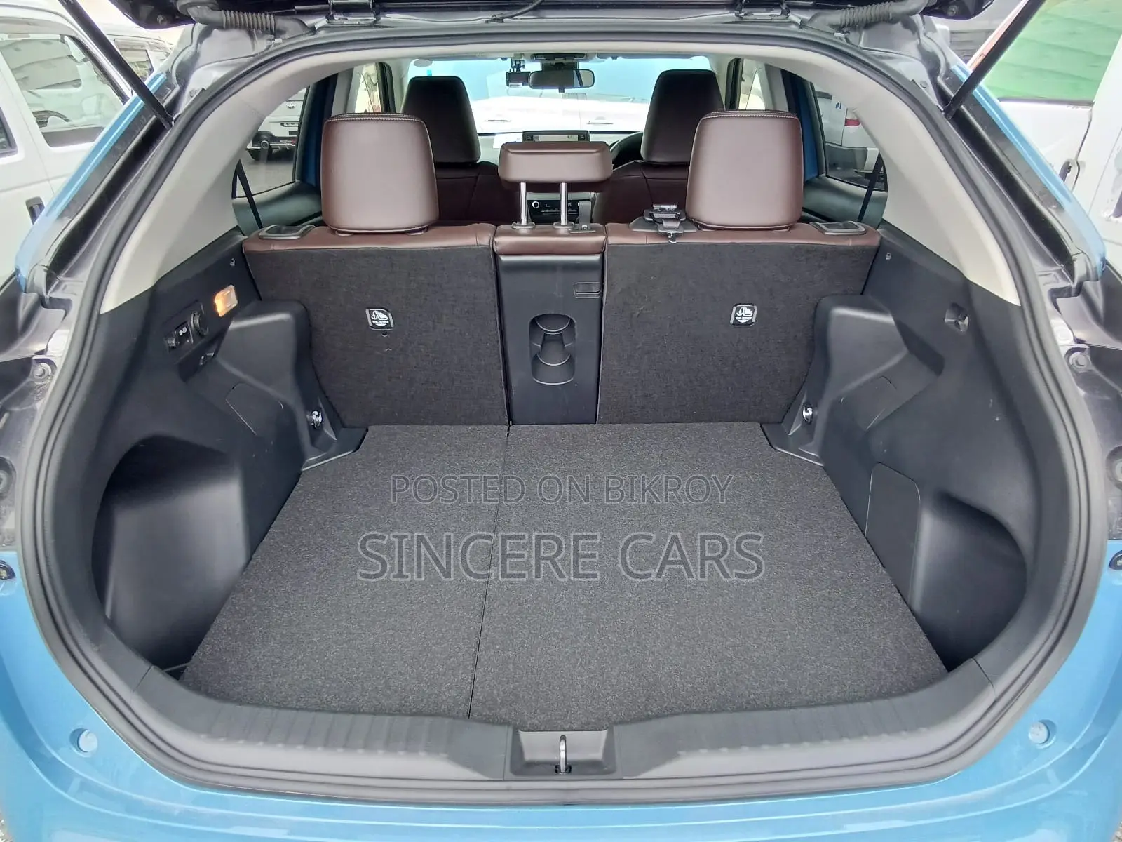 Toyota Yaris Cross 2021 Blue