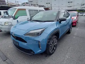 Toyota Yaris Cross 2021 Blue