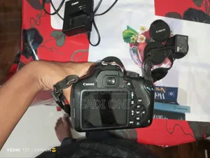 DSLR Camera