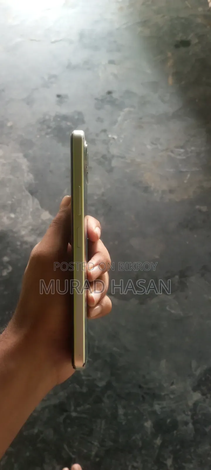 Infinix Hot 10 128 GB Silver
