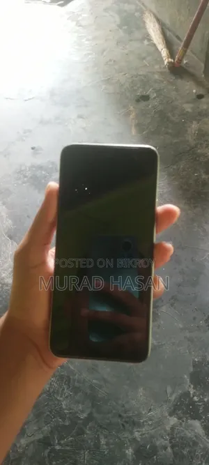 Infinix Hot 10 128 GB Silver