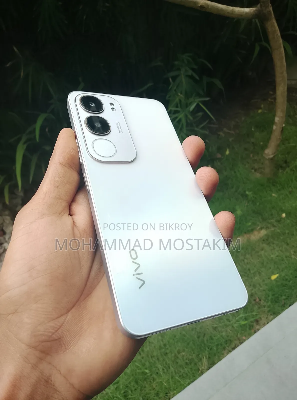 Vivo Y19s 128 GB Silver