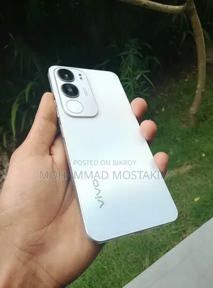 Vivo Y19s 128 GB Silver