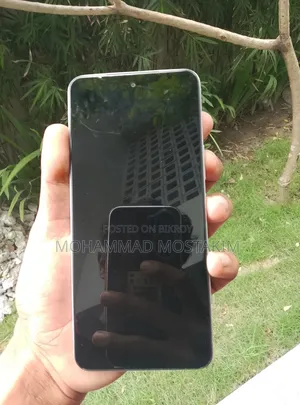 Vivo Y19s 128 GB Silver