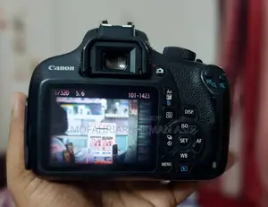 Canon 1200d & 75-300mm Zoom Lens