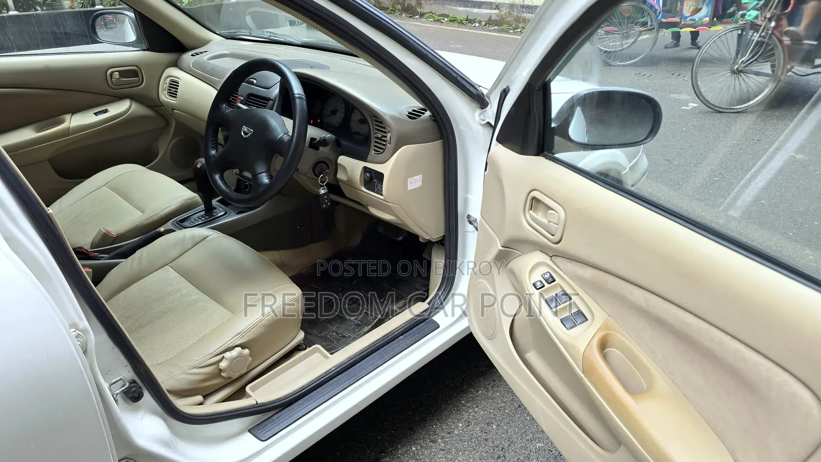 Nissan Sunny 2008 White