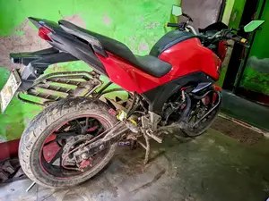 Honda Hornet 2019 Red