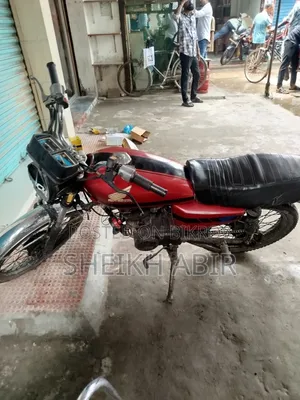 Honda CG110 2000 Red