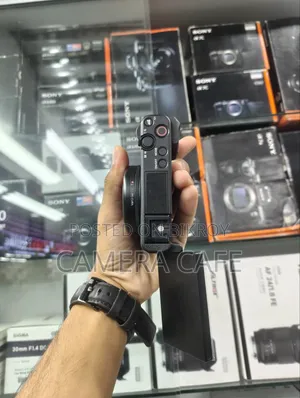 Sony ZV-1 Blogging Camera Fresh