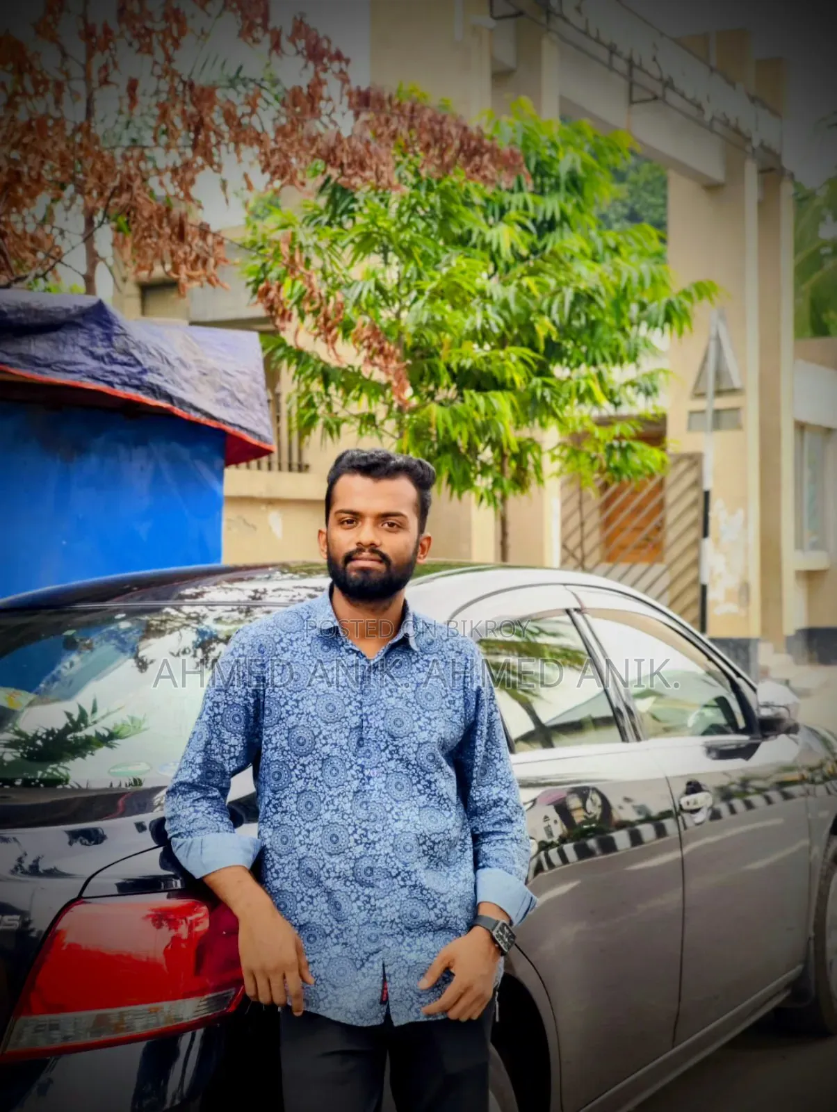 Professional Private Car Driver With Light
Licences