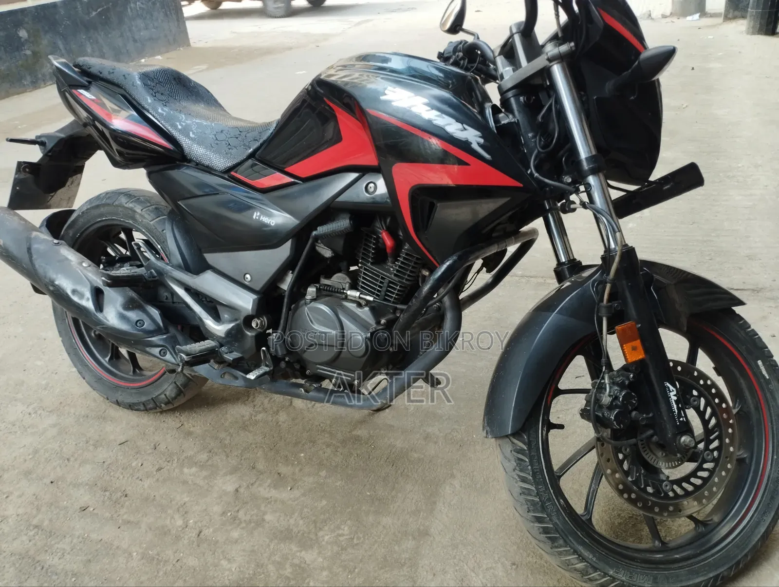 New Hero Hunk 2022 Black