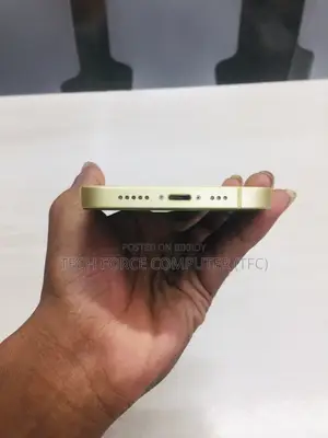 Apple iPhone 14 128 GB Yellow
