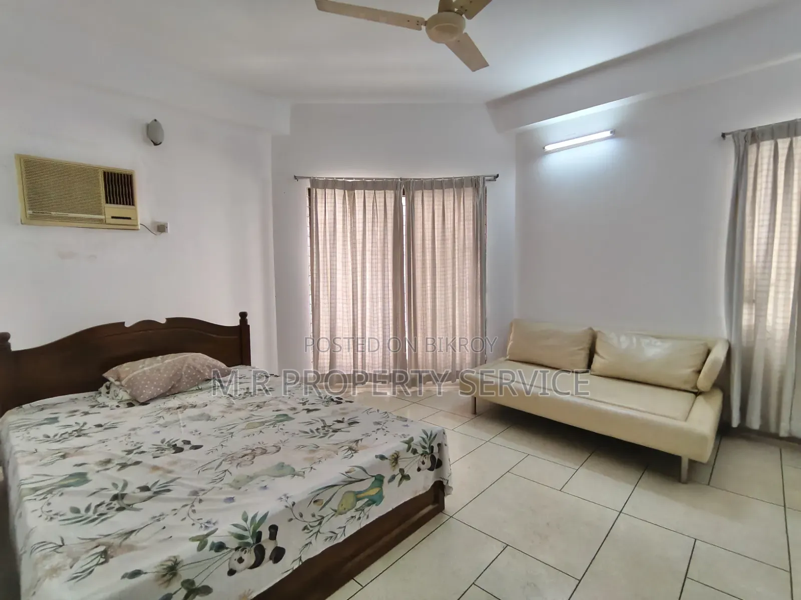 Furnished 4bdrm Apartment in Gulshan for rent