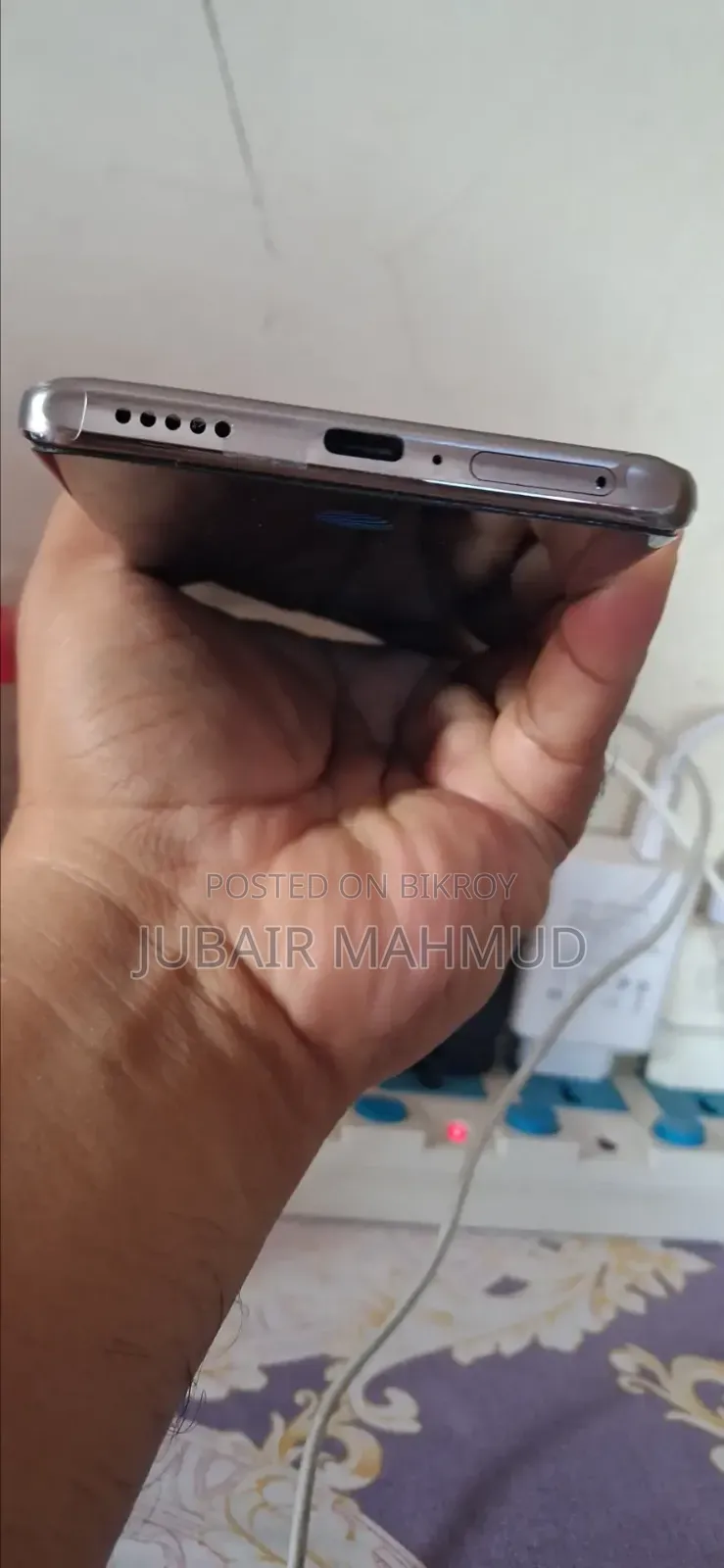 iQOO Z9 ২৫৬ জিবি গোল্ড