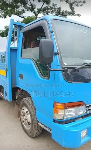পিকাপ গাড়ি