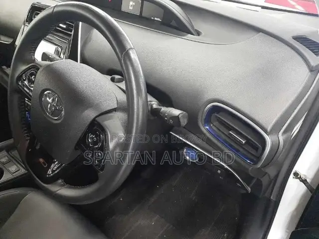 Toyota Prius 2020 Pearl