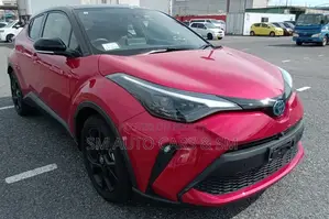 Toyota C-HR 2021 Red