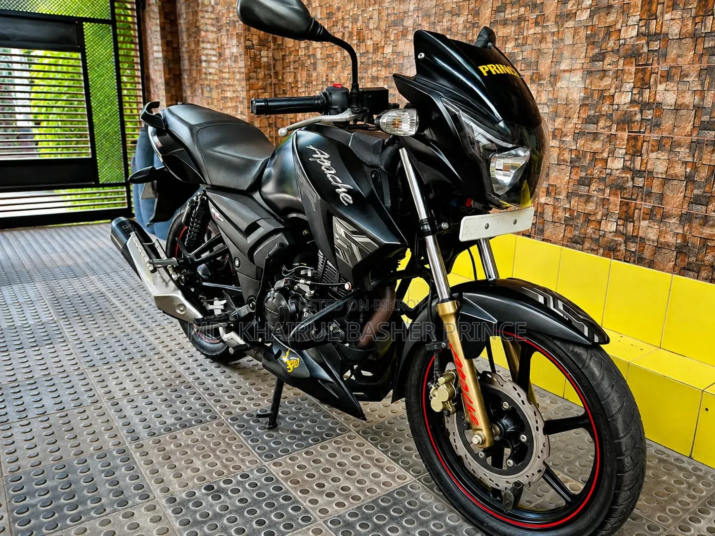 TVS Apache RTR 160 2V 2017 Black