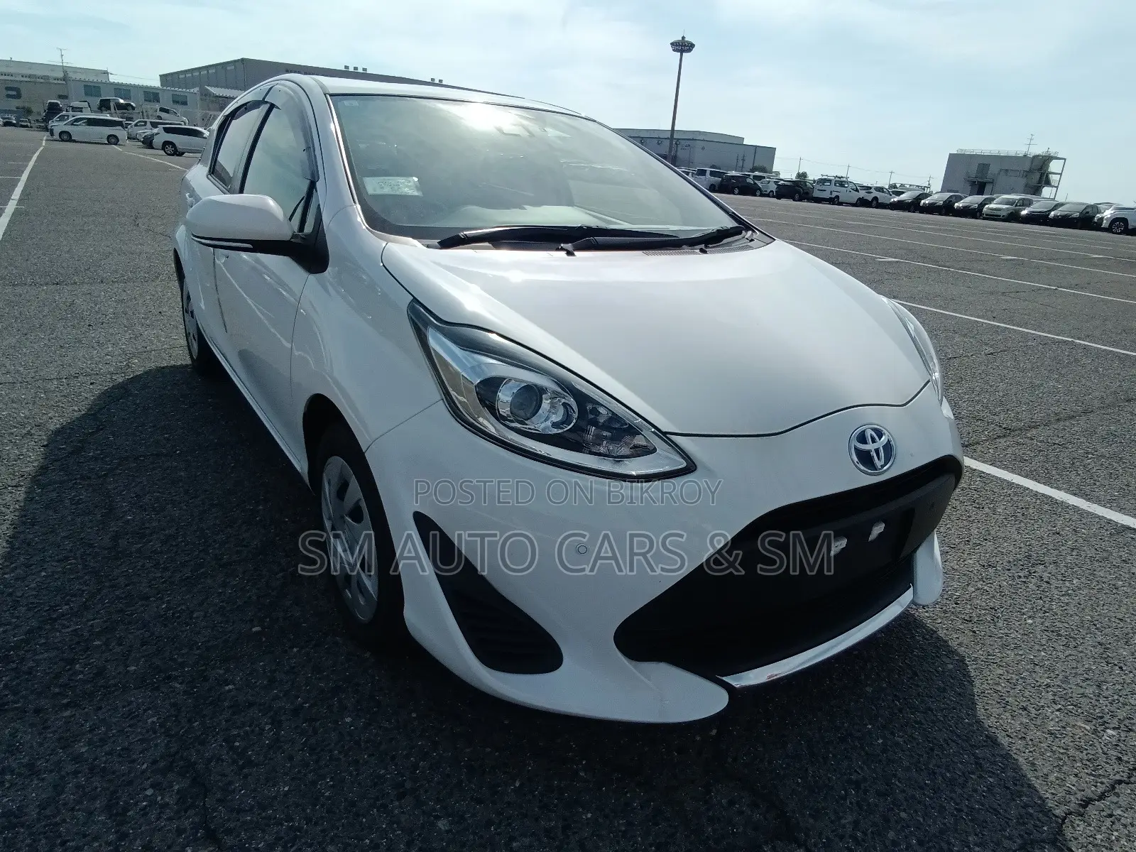 Toyota Aqua 2021 White