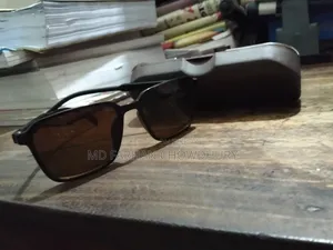 সানগ্লাস সেল