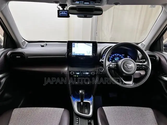 Toyota Yaris Cross 2021 Silver