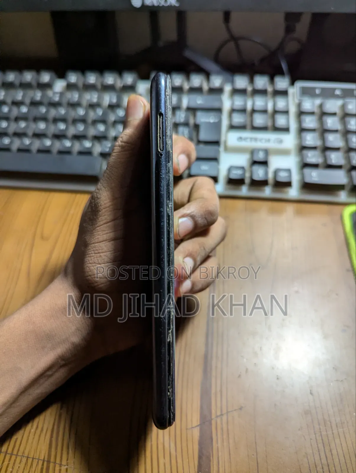Samsung Galaxy M20 32 GB Black