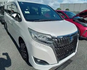 Toyota Esquire 2021 Pearl