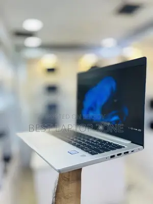 Laptop HP ProBook 440 8GB AMD Ryzen 7 SSD 256GB
