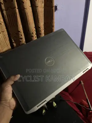 Laptop Dell Latitude E6420 4GB Intel Core i5 HDD 1T