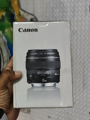 Canon 85mm Lens F1.8