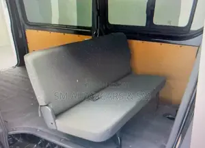 Toyota HiAce 2021 Black