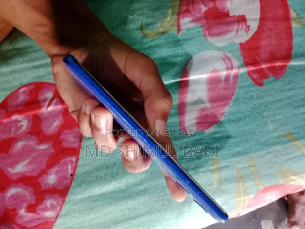 New Motorola Moto G85 256 GB Blue
