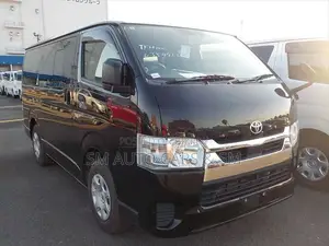 Toyota HiAce 2022 Black