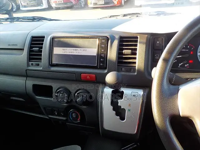 Toyota HiAce 2022 Black